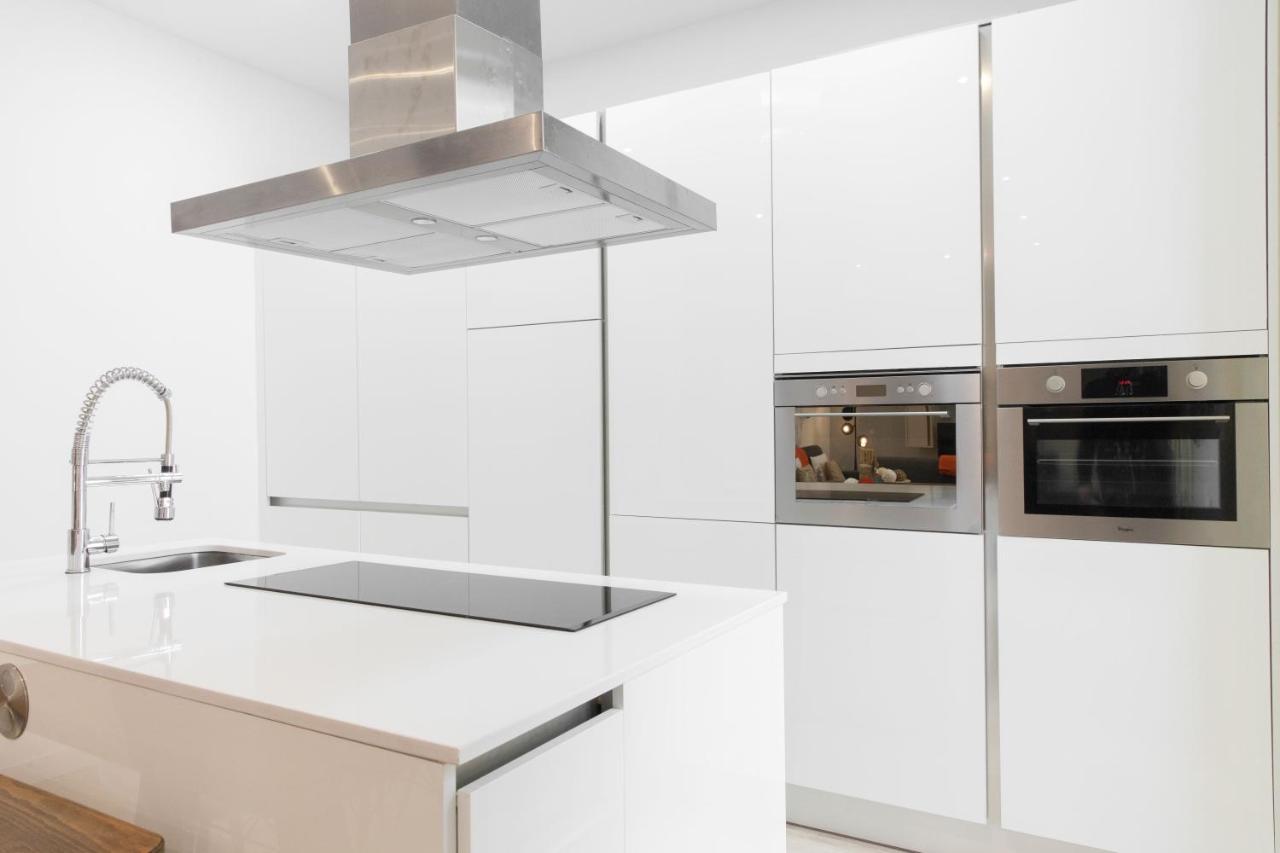 For You Rentals New Design Apartment Temporal Puerta Del Sol Pre10C Madrid Bagian luar foto