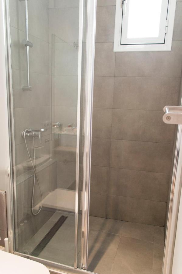 For You Rentals New Design Apartment Temporal Puerta Del Sol Pre10C Madrid Bagian luar foto