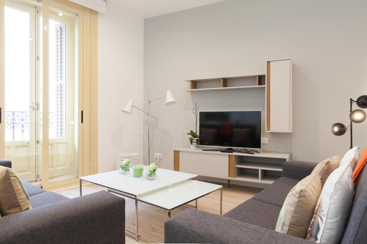 For You Rentals New Design Apartment Temporal Puerta Del Sol Pre10C Madrid Bagian luar foto