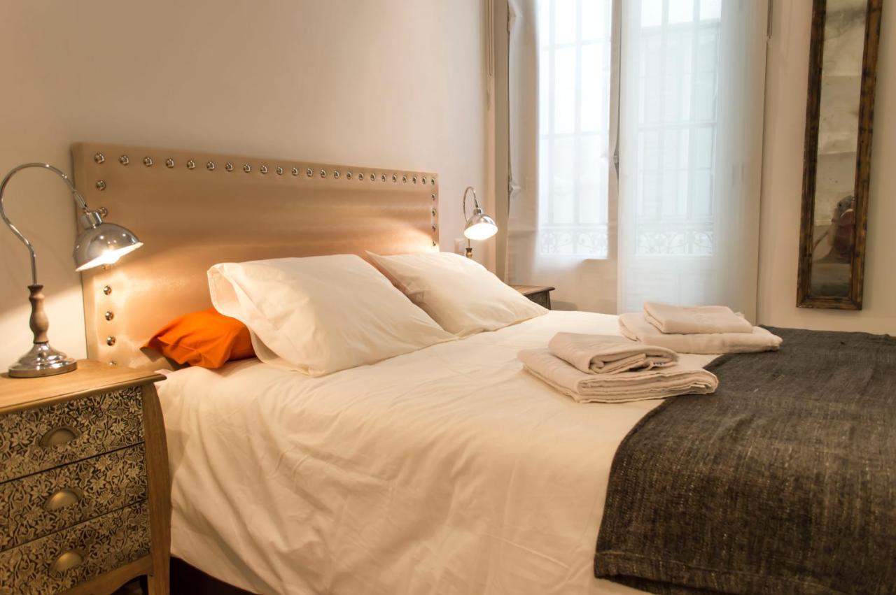 For You Rentals New Design Apartment Temporal Puerta Del Sol Pre10C Madrid Bagian luar foto