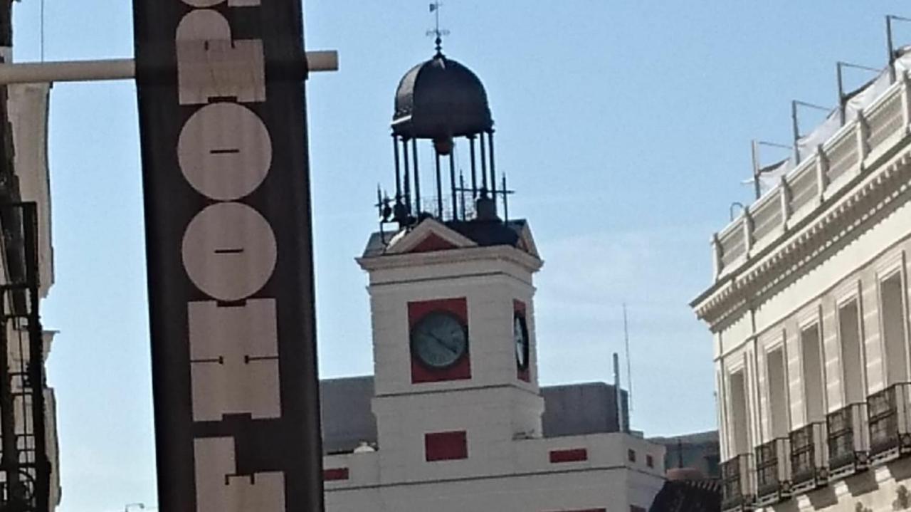 For You Rentals New Design Apartment Temporal Puerta Del Sol Pre10C Madrid Bagian luar foto