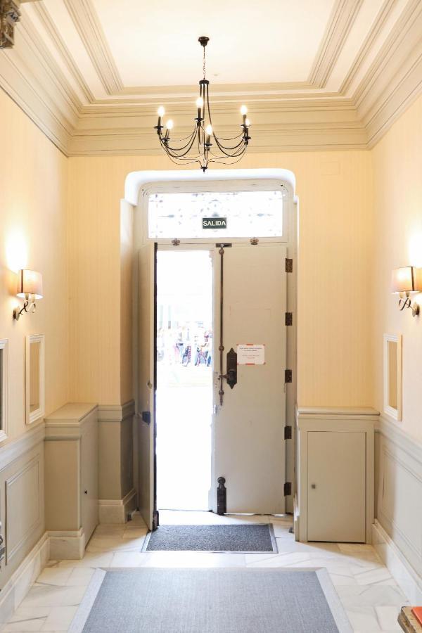 For You Rentals New Design Apartment Temporal Puerta Del Sol Pre10C Madrid Bagian luar foto
